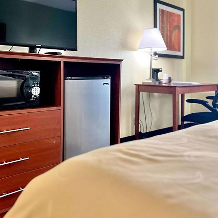 Quality Inn & Suites Wisconsin Dells Downtown - Waterparks Area Ngoại thất bức ảnh