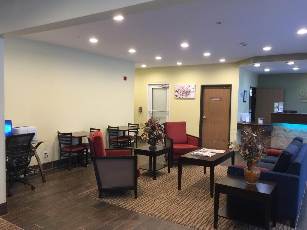 Quality Inn & Suites Wisconsin Dells Downtown - Waterparks Area Ngoại thất bức ảnh