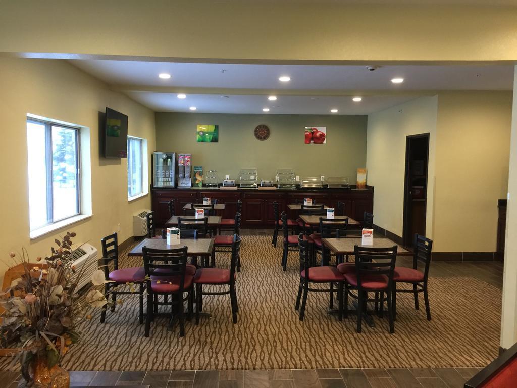 Quality Inn & Suites Wisconsin Dells Downtown - Waterparks Area Ngoại thất bức ảnh