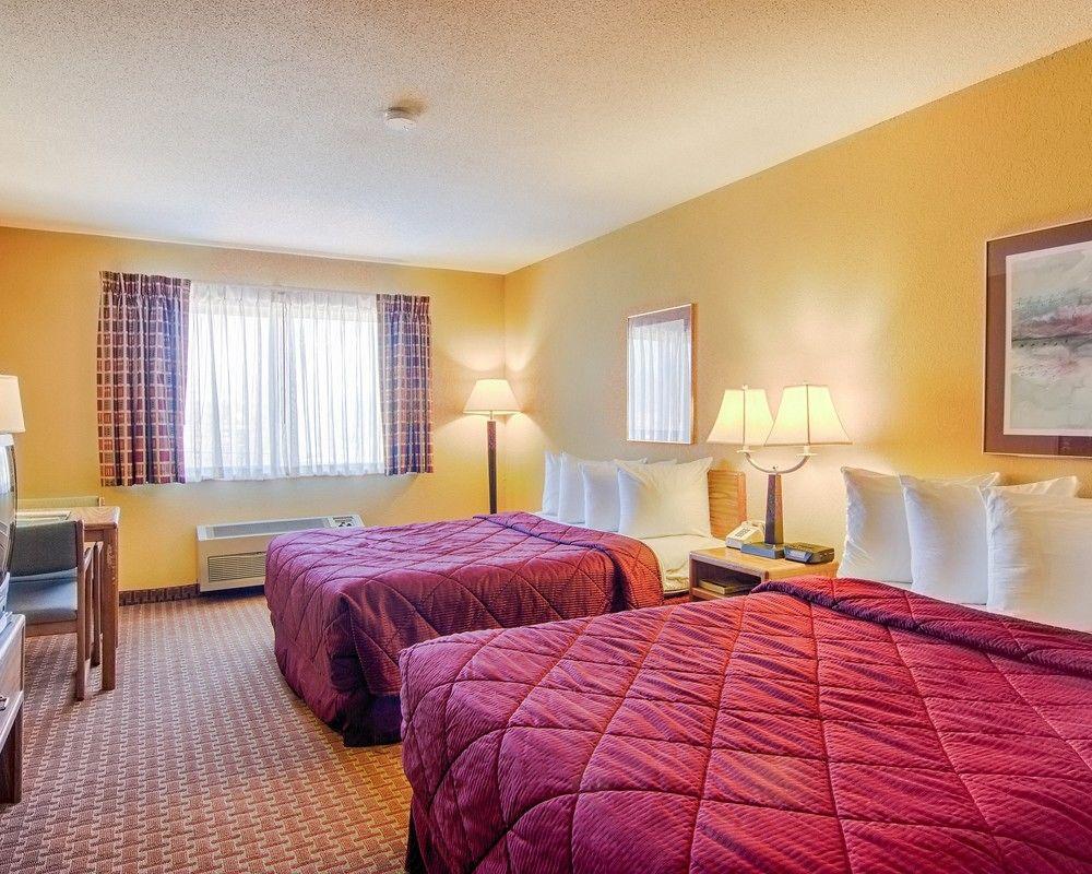 Quality Inn & Suites Wisconsin Dells Downtown - Waterparks Area Ngoại thất bức ảnh