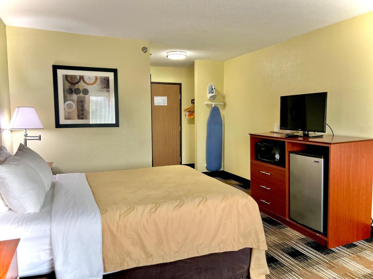 Quality Inn & Suites Wisconsin Dells Downtown - Waterparks Area Ngoại thất bức ảnh