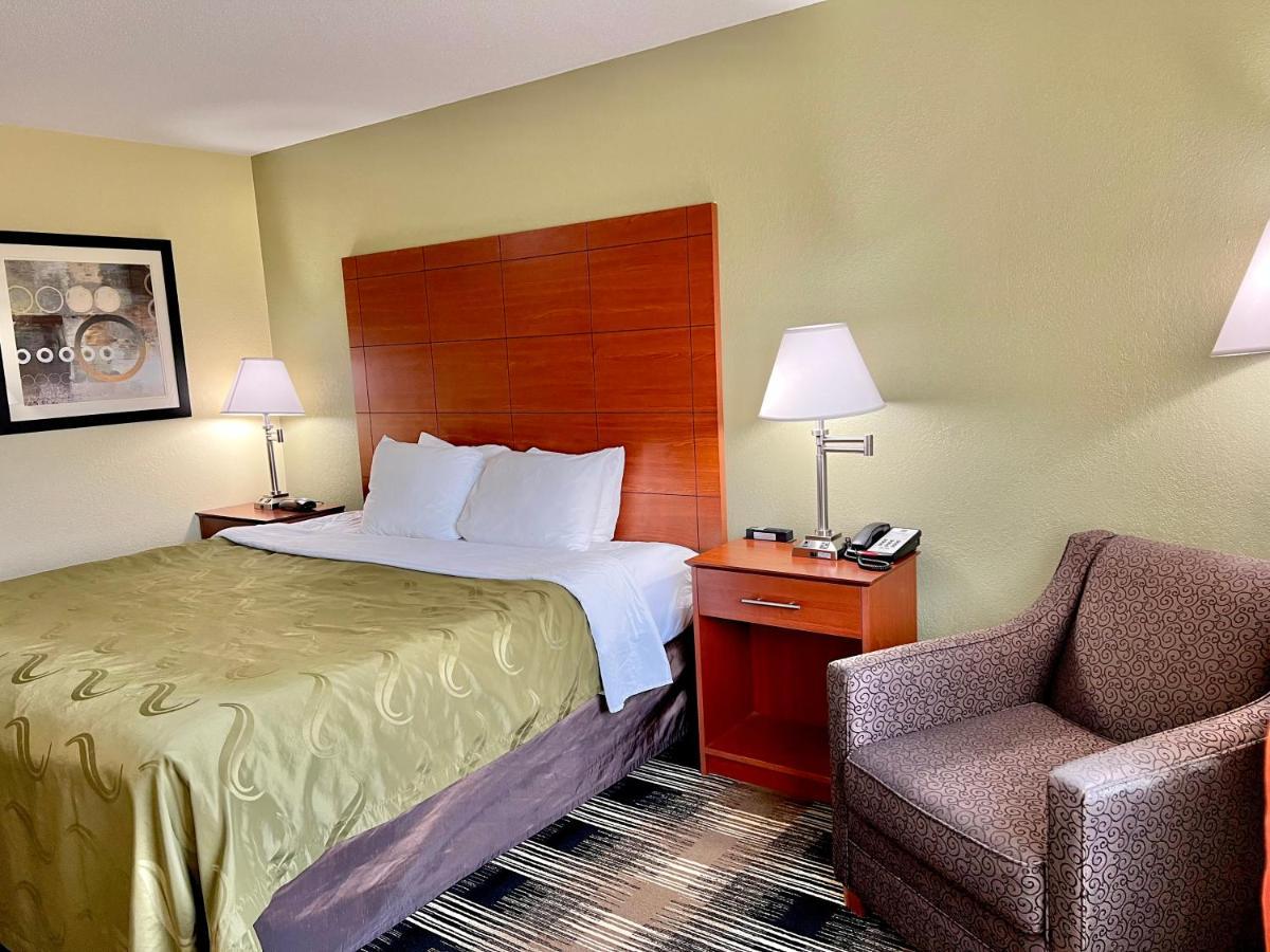 Quality Inn & Suites Wisconsin Dells Downtown - Waterparks Area Ngoại thất bức ảnh