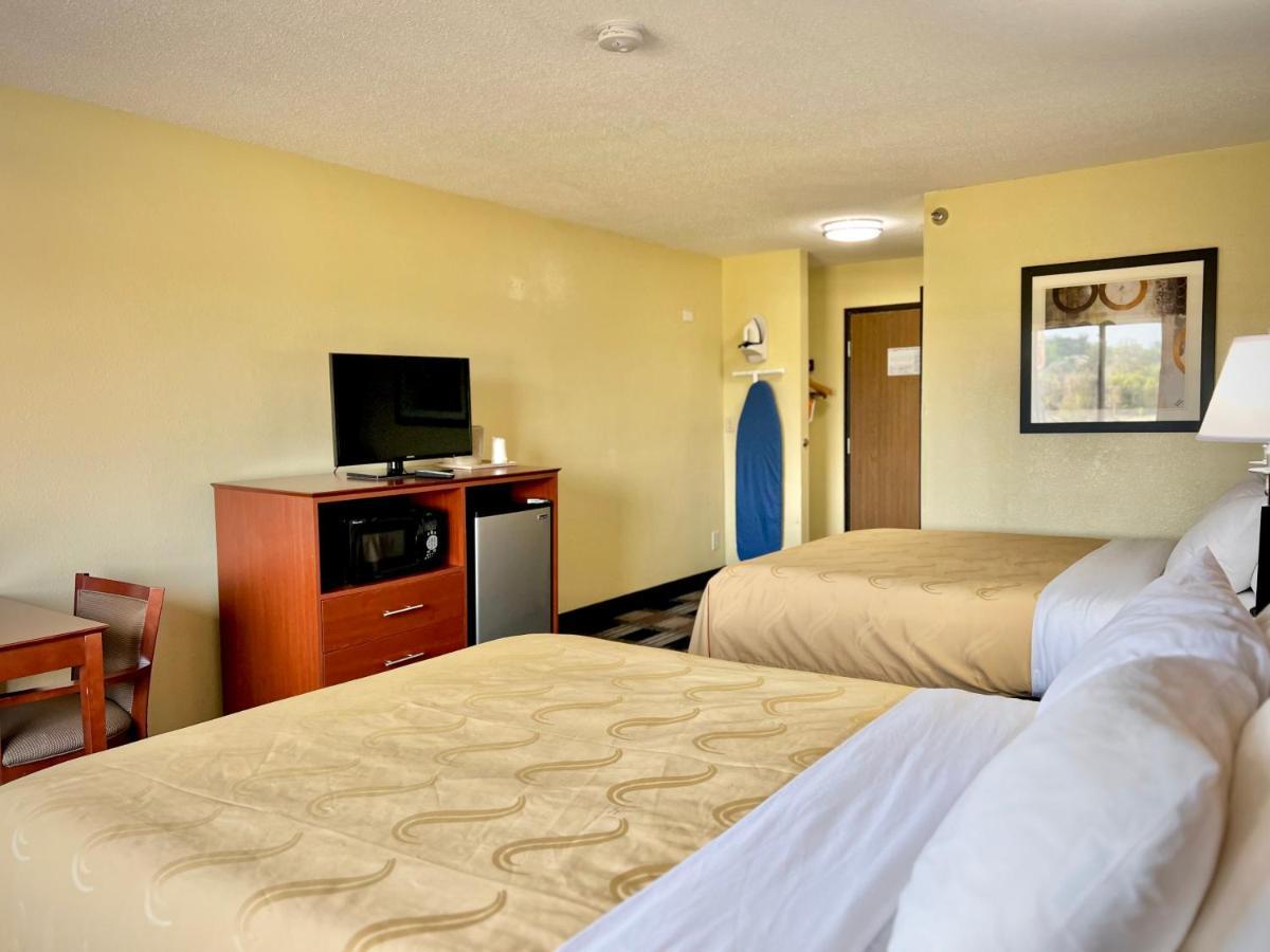 Quality Inn & Suites Wisconsin Dells Downtown - Waterparks Area Ngoại thất bức ảnh