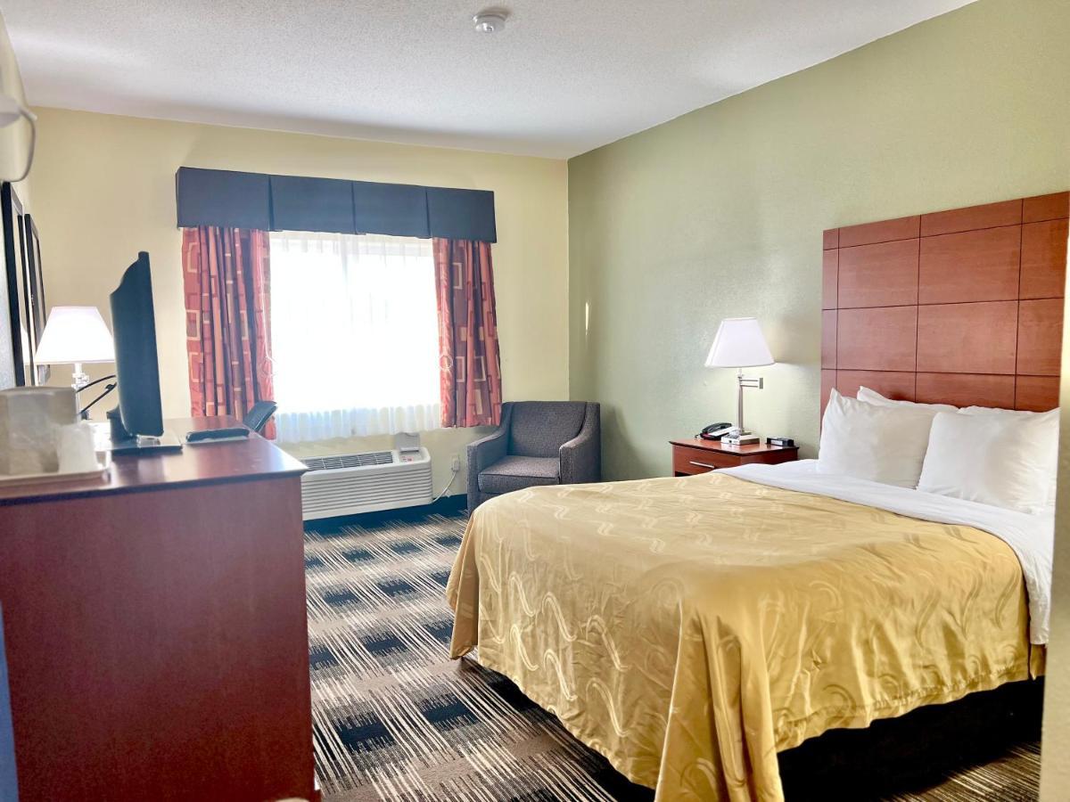 Quality Inn & Suites Wisconsin Dells Downtown - Waterparks Area Ngoại thất bức ảnh