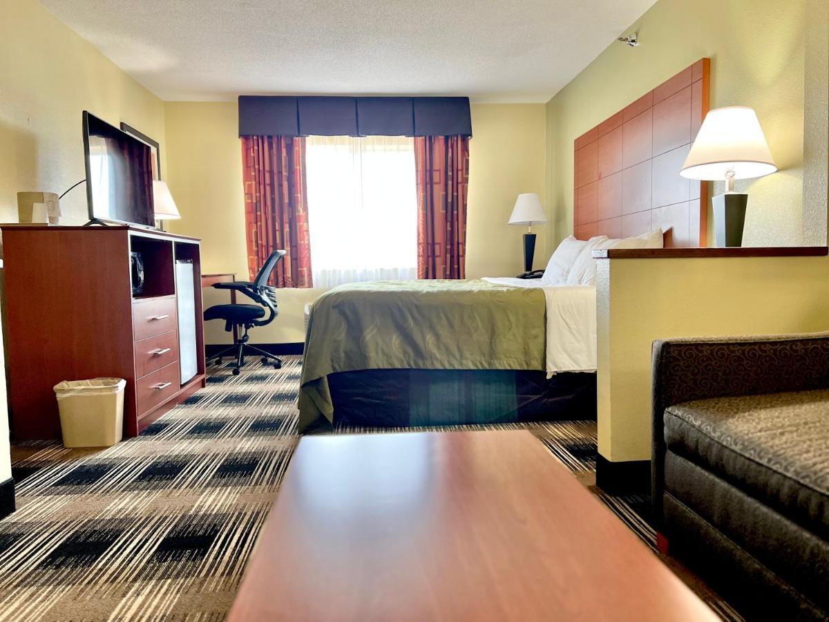 Quality Inn & Suites Wisconsin Dells Downtown - Waterparks Area Ngoại thất bức ảnh