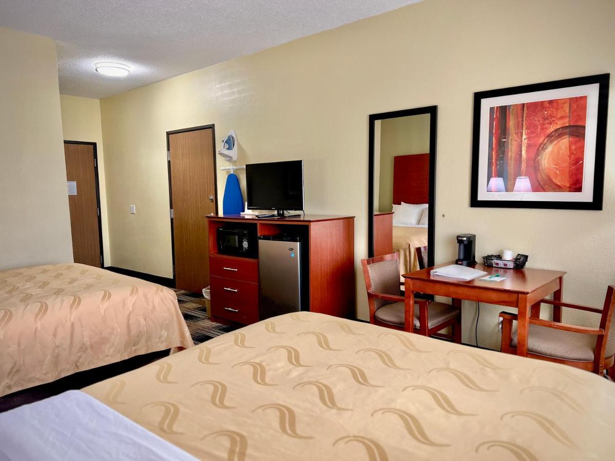 Quality Inn & Suites Wisconsin Dells Downtown - Waterparks Area Ngoại thất bức ảnh