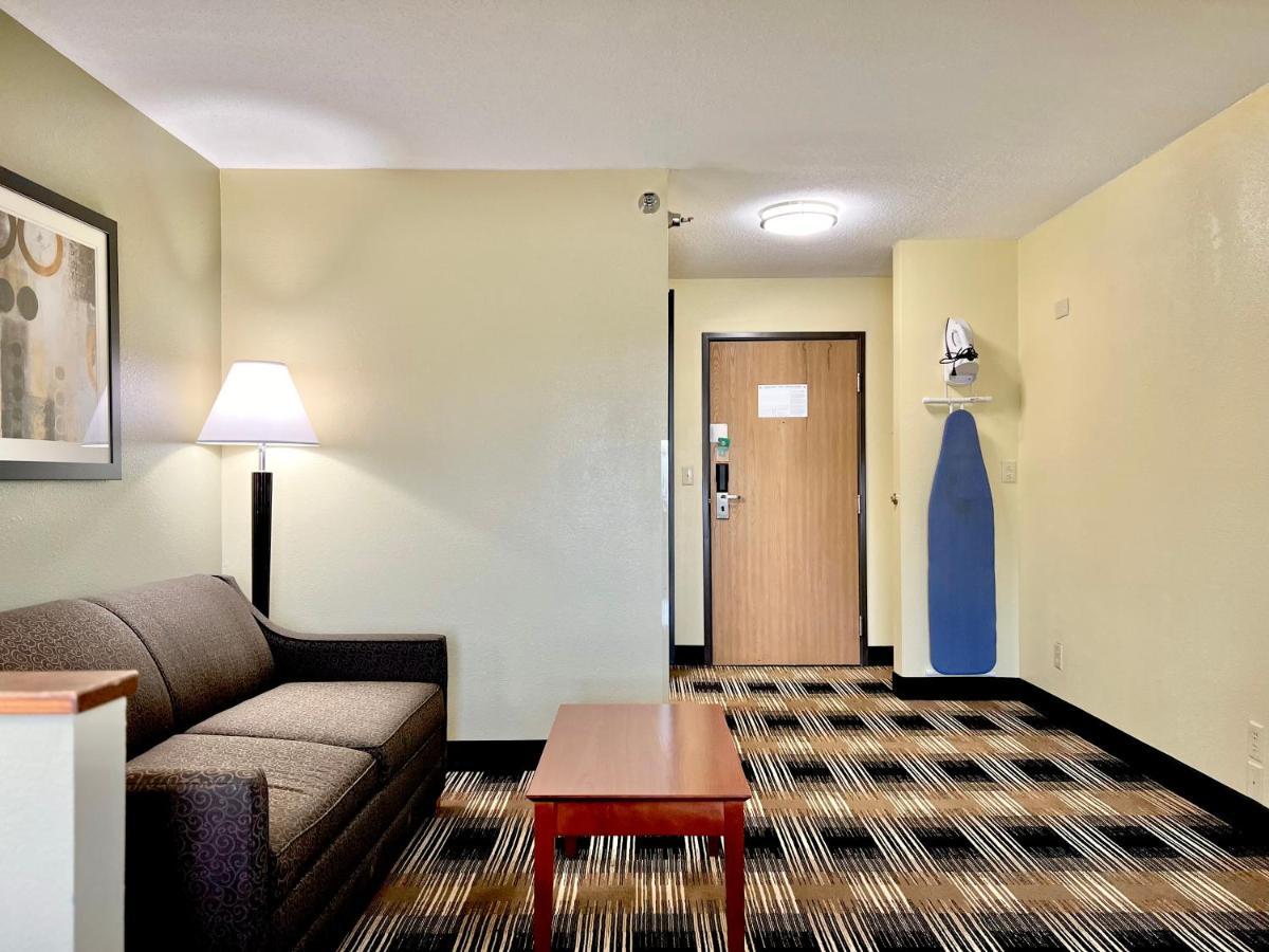 Quality Inn & Suites Wisconsin Dells Downtown - Waterparks Area Ngoại thất bức ảnh