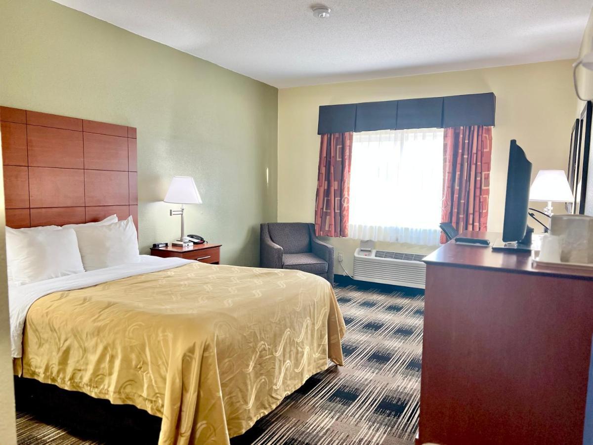 Quality Inn & Suites Wisconsin Dells Downtown - Waterparks Area Ngoại thất bức ảnh