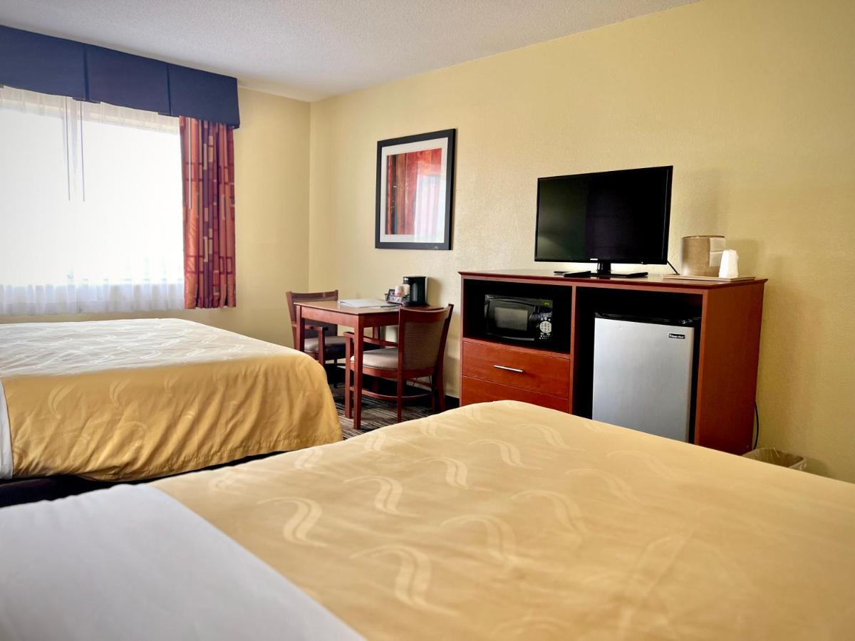 Quality Inn & Suites Wisconsin Dells Downtown - Waterparks Area Ngoại thất bức ảnh