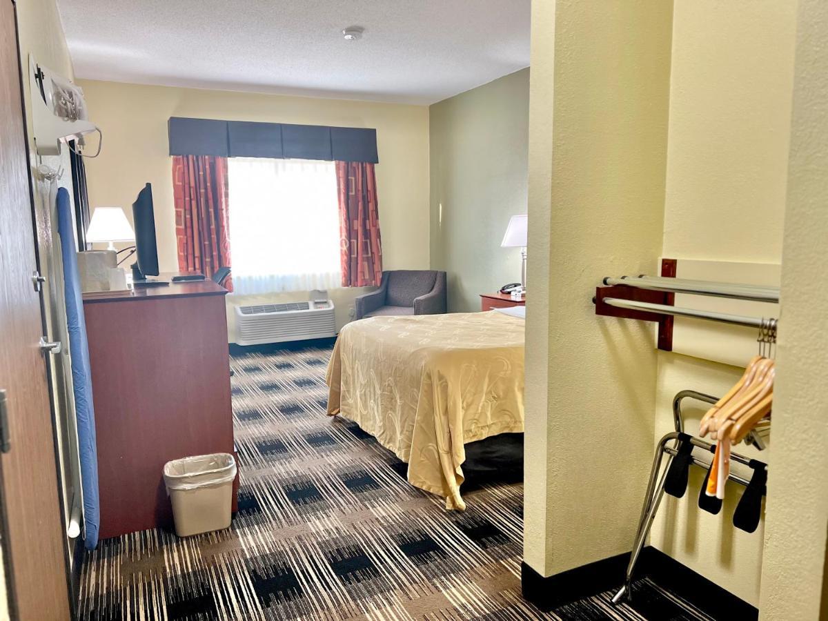 Quality Inn & Suites Wisconsin Dells Downtown - Waterparks Area Ngoại thất bức ảnh