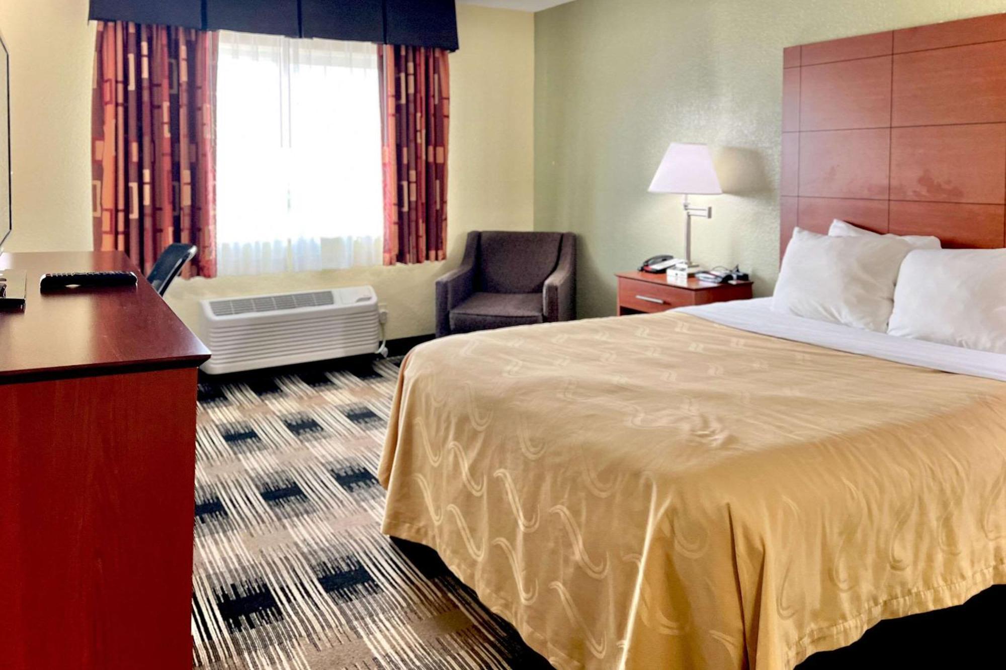 Quality Inn & Suites Wisconsin Dells Downtown - Waterparks Area Ngoại thất bức ảnh