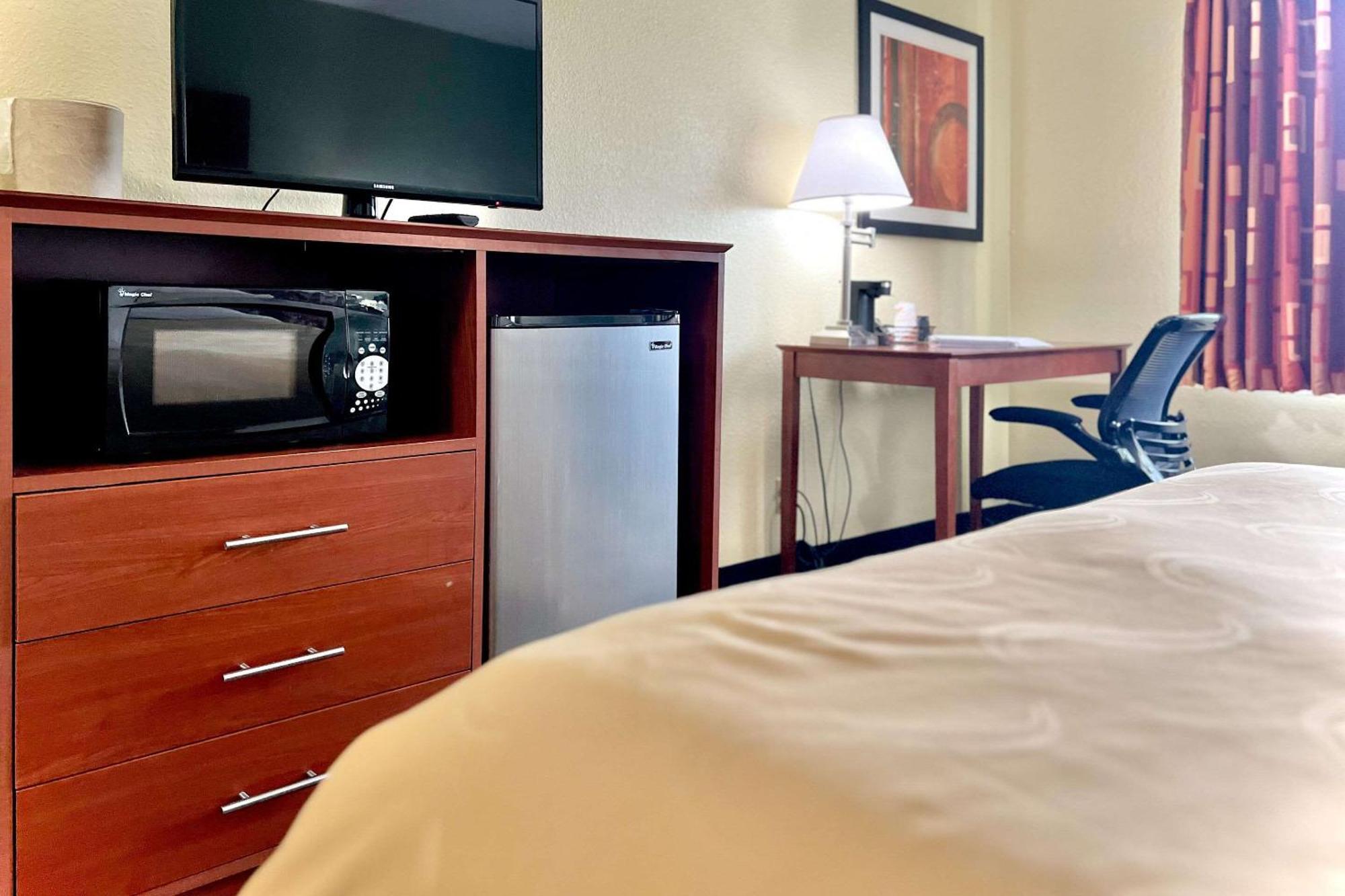 Quality Inn & Suites Wisconsin Dells Downtown - Waterparks Area Ngoại thất bức ảnh