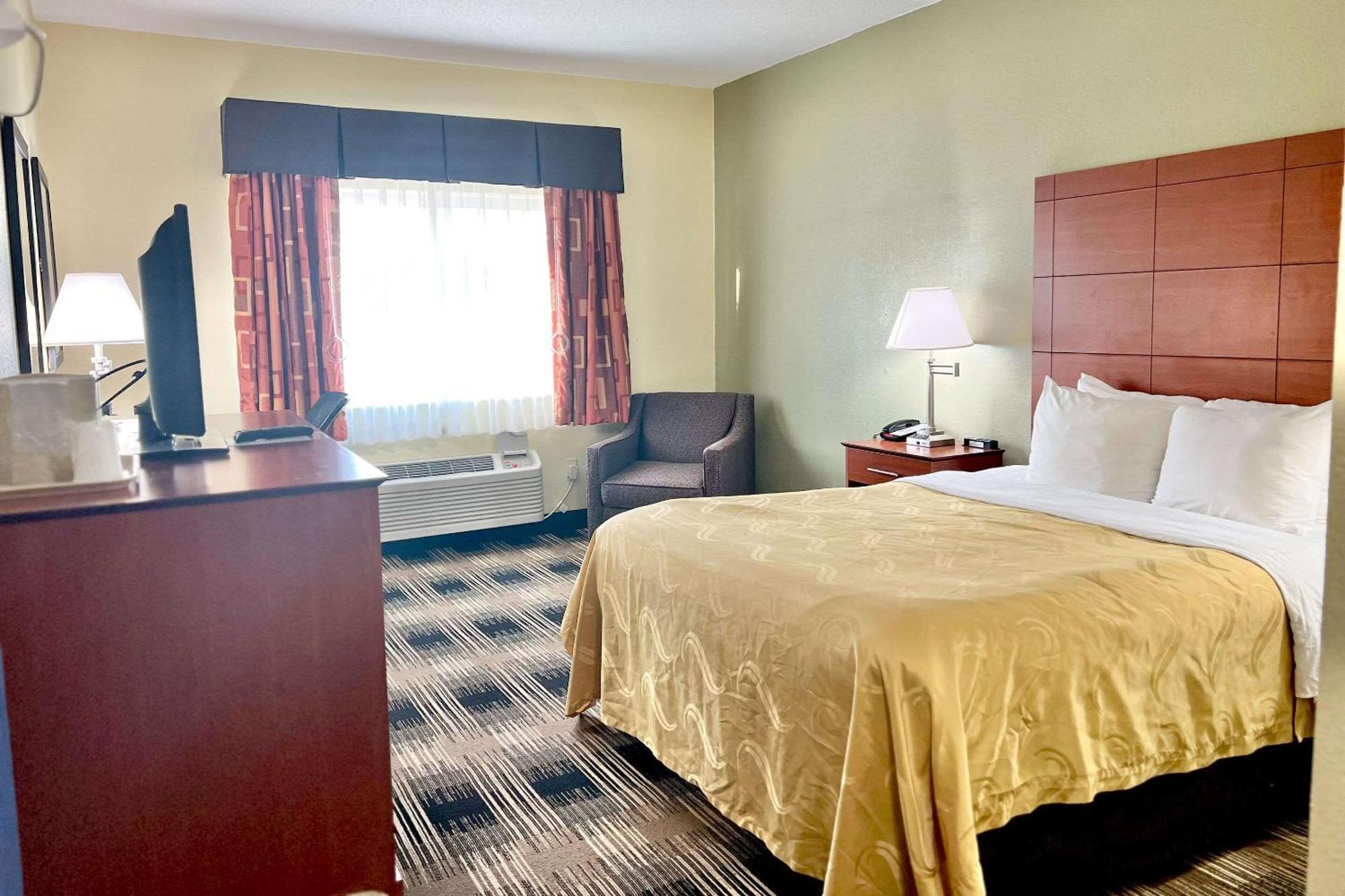 Quality Inn & Suites Wisconsin Dells Downtown - Waterparks Area Ngoại thất bức ảnh