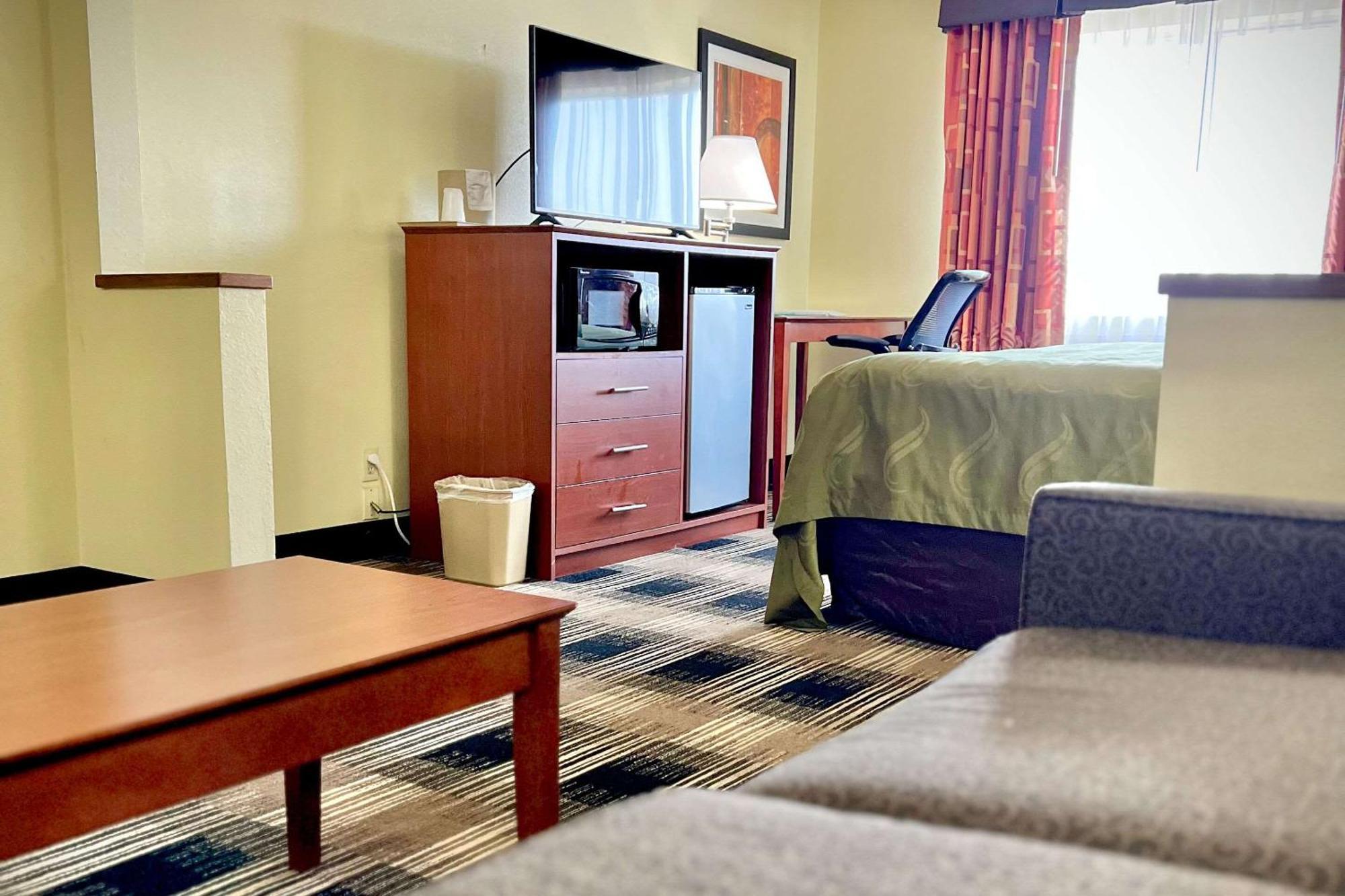 Quality Inn & Suites Wisconsin Dells Downtown - Waterparks Area Ngoại thất bức ảnh