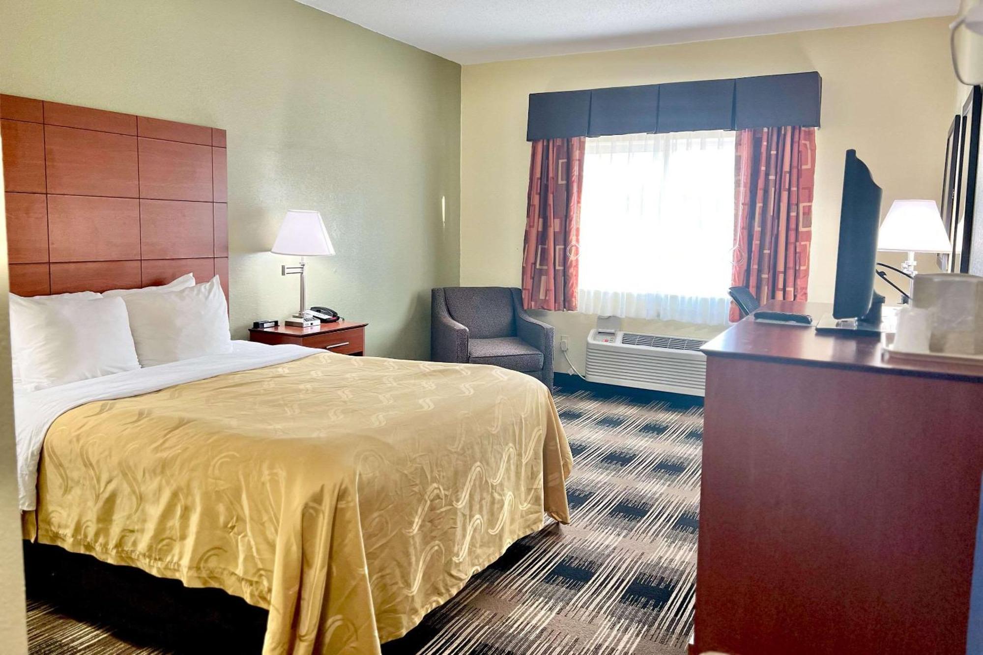 Quality Inn & Suites Wisconsin Dells Downtown - Waterparks Area Ngoại thất bức ảnh
