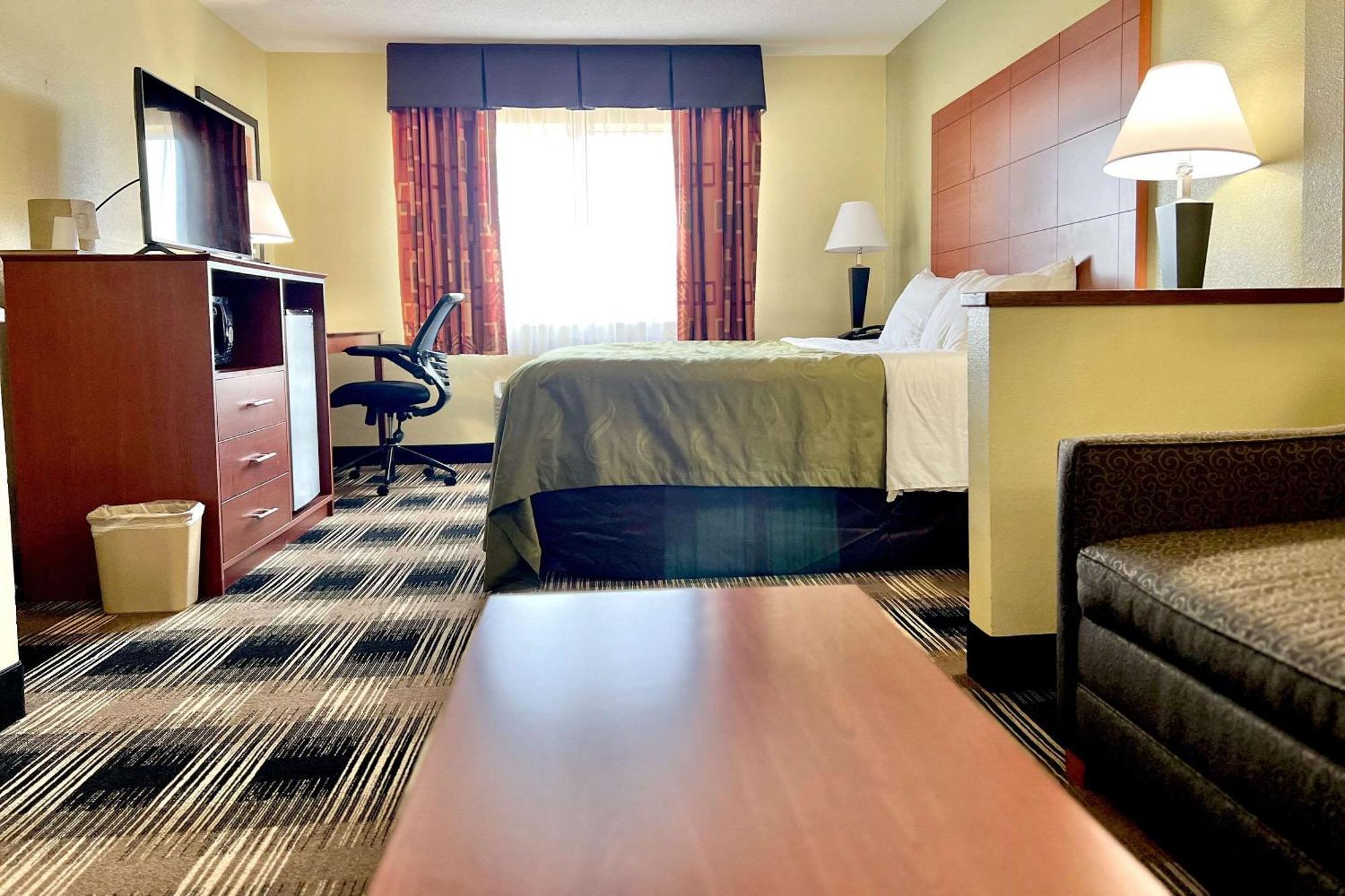 Quality Inn & Suites Wisconsin Dells Downtown - Waterparks Area Ngoại thất bức ảnh