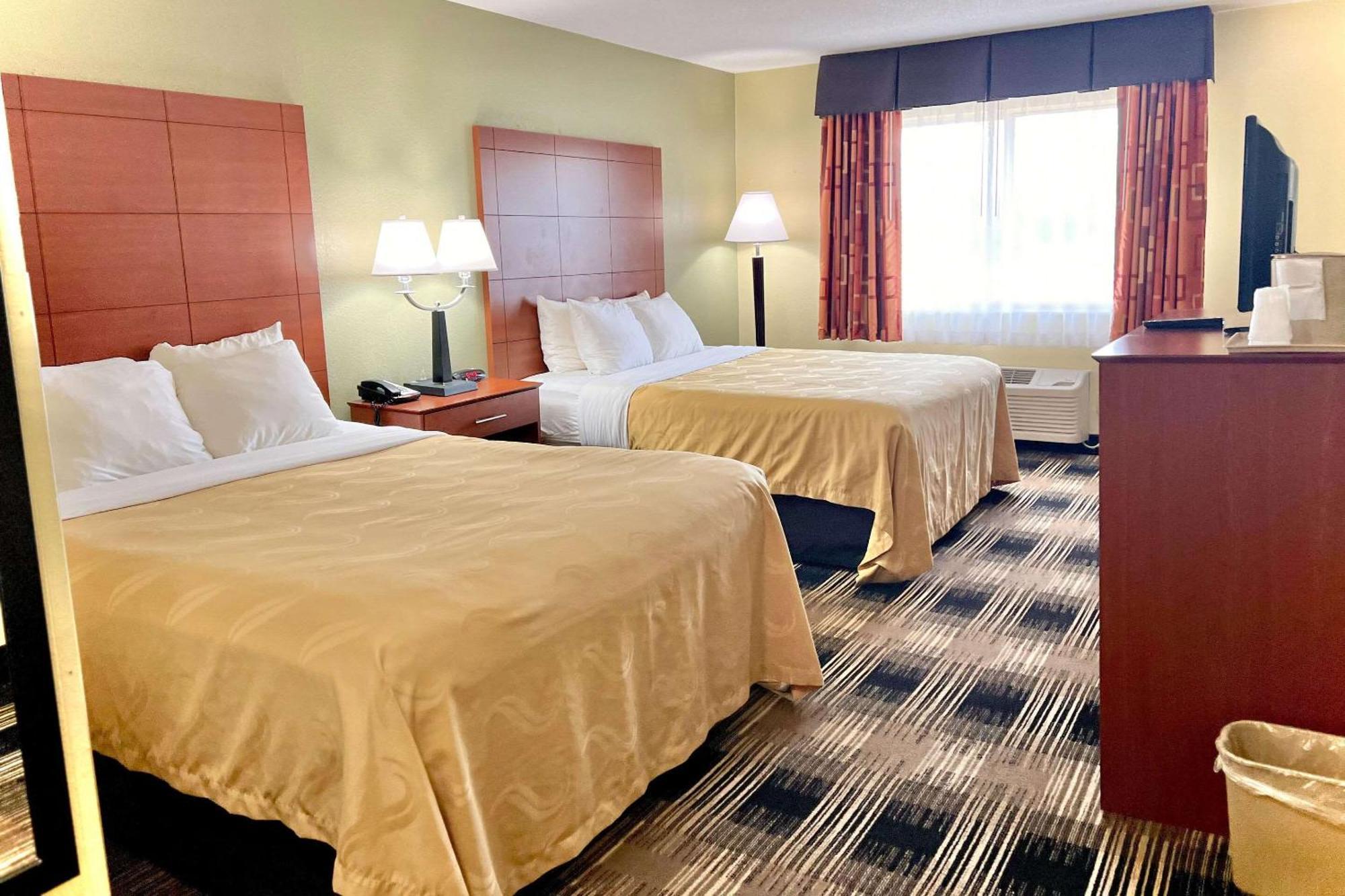 Quality Inn & Suites Wisconsin Dells Downtown - Waterparks Area Ngoại thất bức ảnh